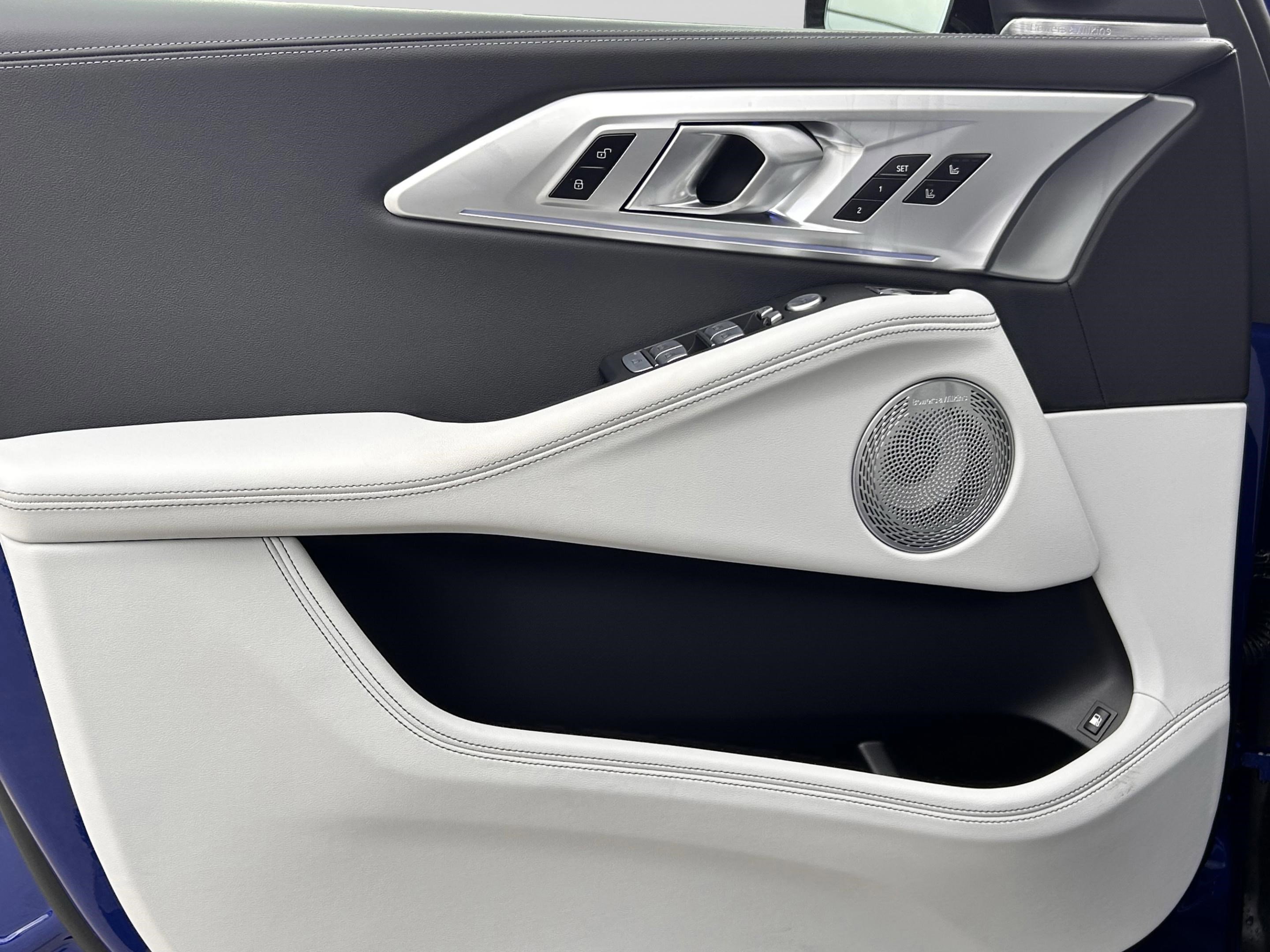 New 2026 BMW XM Label Red image 20