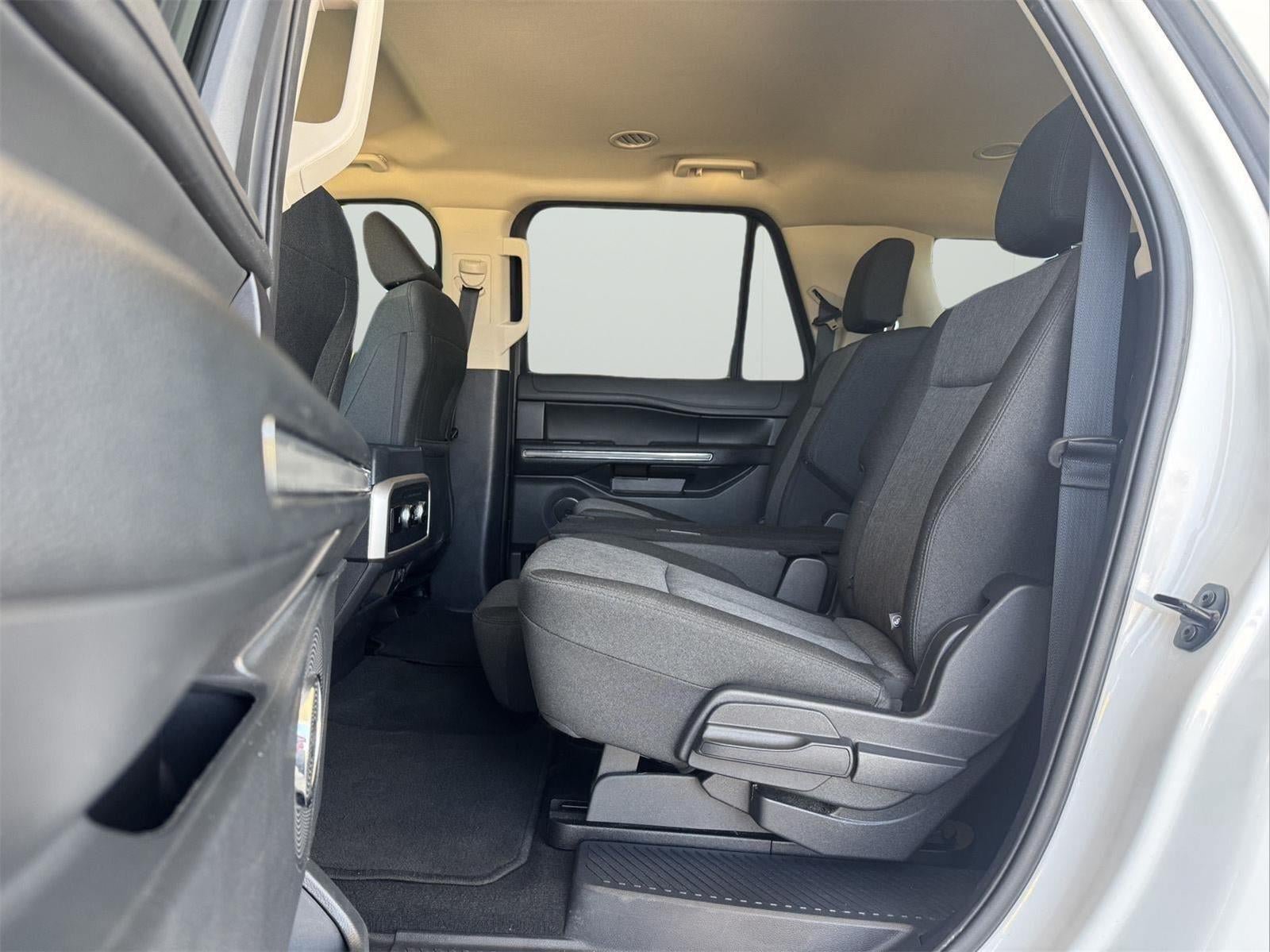 Used 2024 Ford Expedition Max XLT AWD/4WD image 8