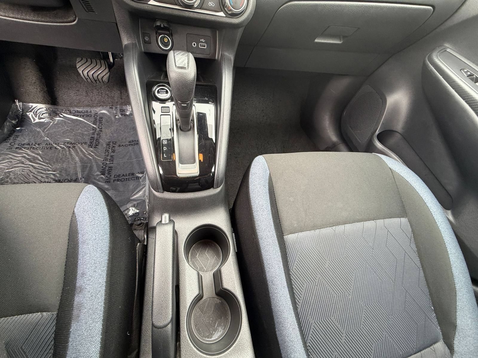 Used 2025 Nissan Versa SV FWD image 39