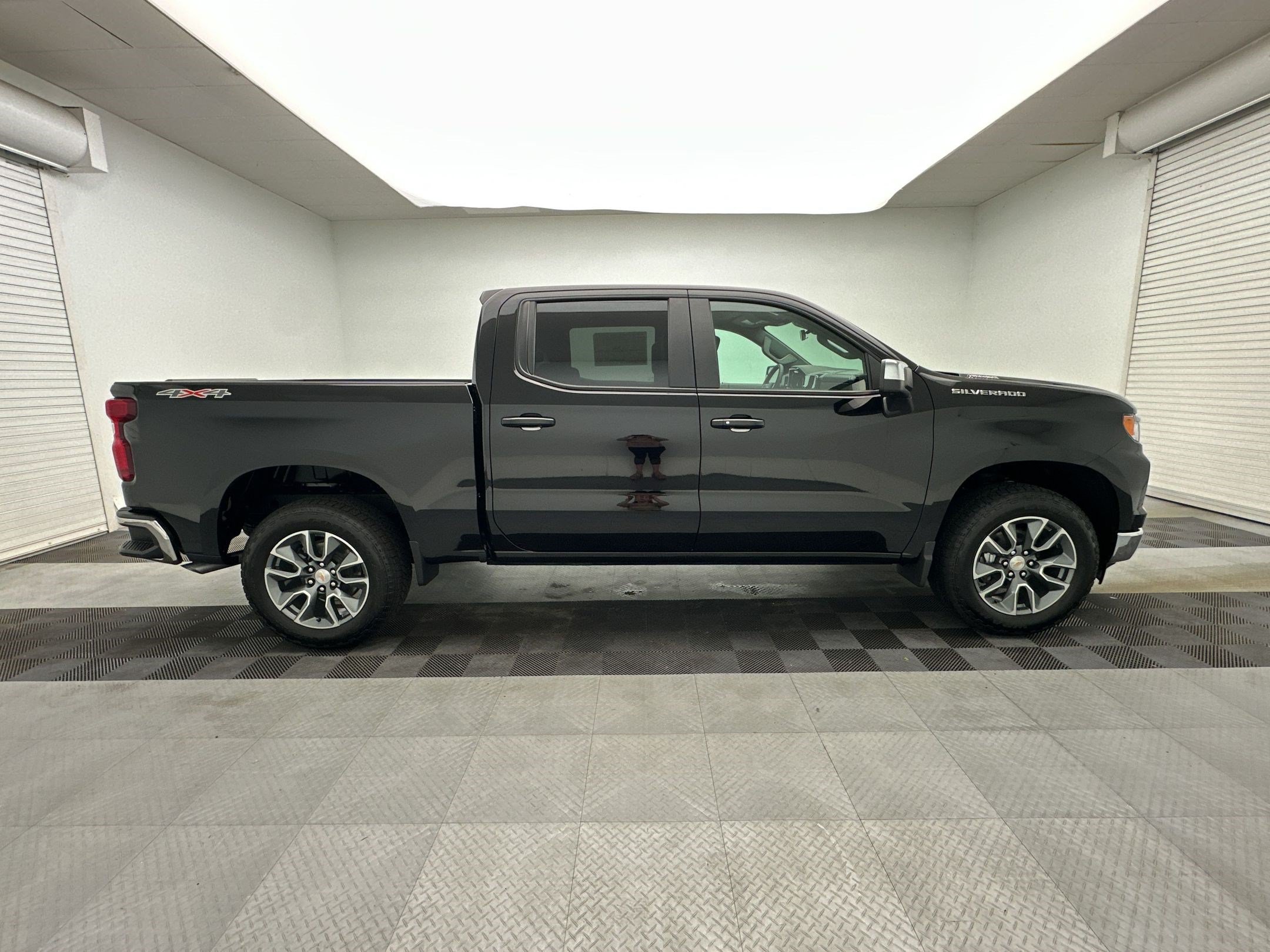 New 2026 Chevrolet Silverado 1500 LT AWD/4WD image 8
