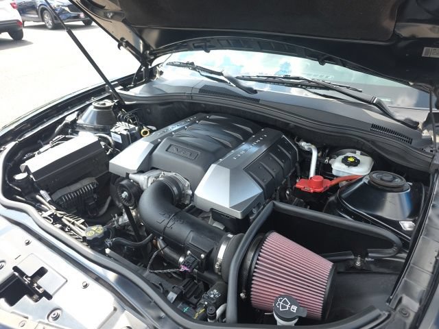 Used 2010 Chevrolet Camaro SS RWD image 28