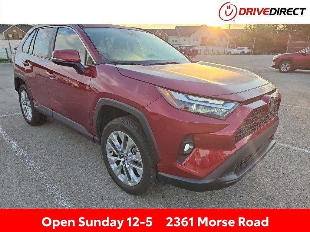 Used 2025 Toyota RAV4 XLE Premium w/ Weather Package AWD/4WD image 1