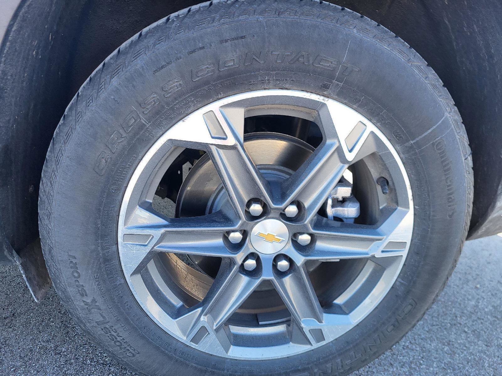 Used 2025 Chevrolet Blazer LT image 16