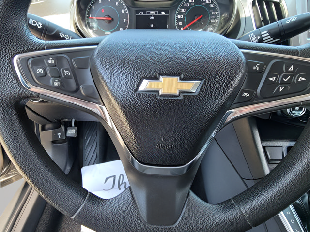 Used 2018 Chevrolet Cruze LT w/ LT Convenience Package FWD image 10