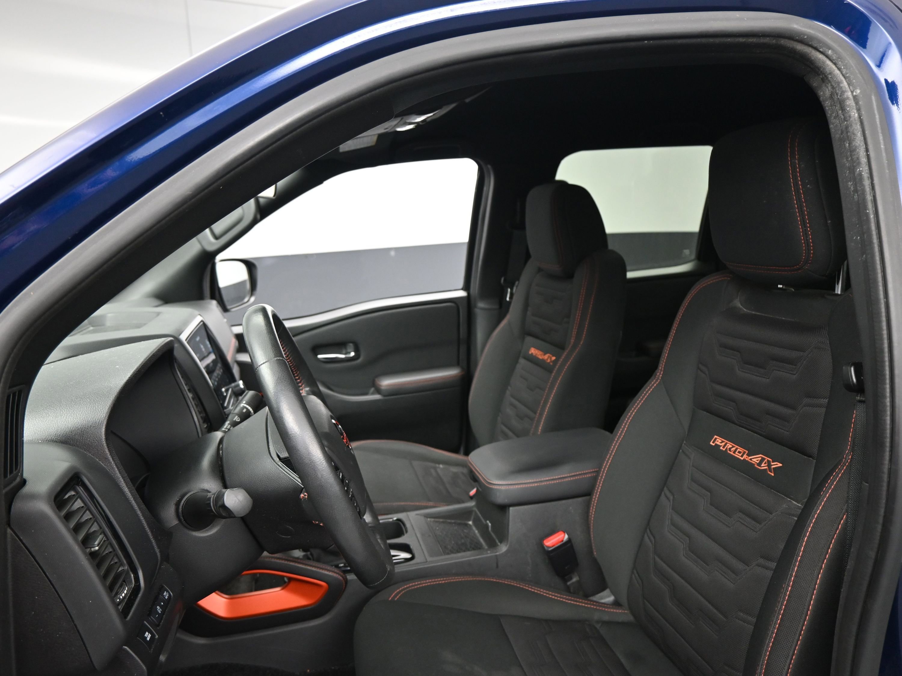 Certified 2023 Nissan Frontier PRO-4X w/ Pro Convenience Package image 10