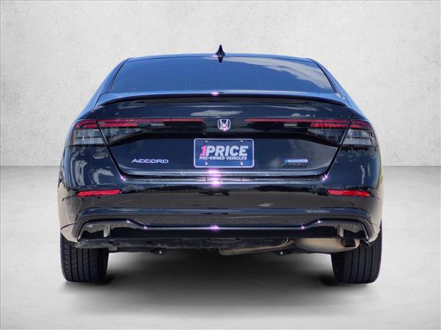 Used 2024 Honda Accord Sport image 7
