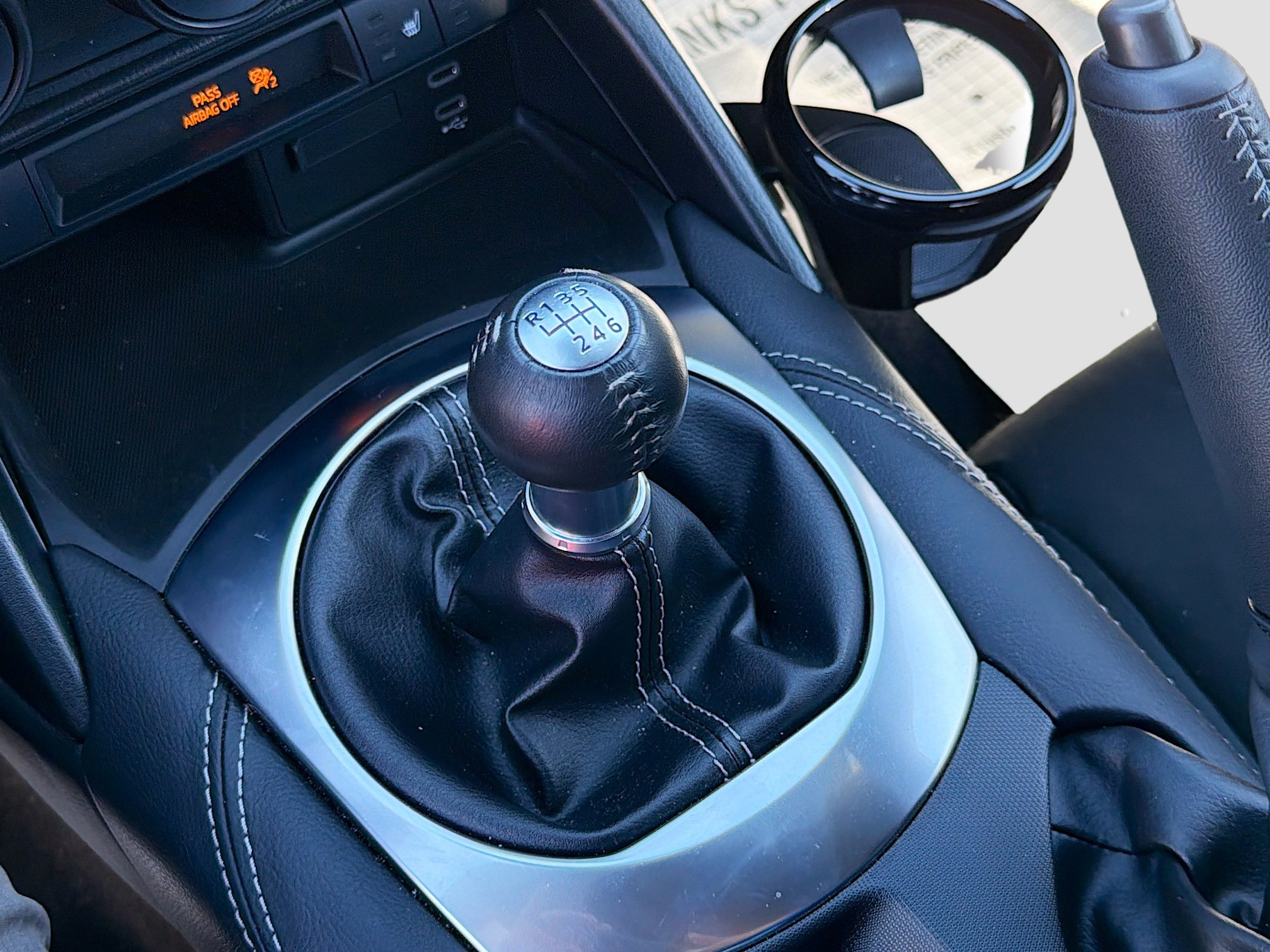 Used 2024 MAZDA MX-5 Miata Club image 25