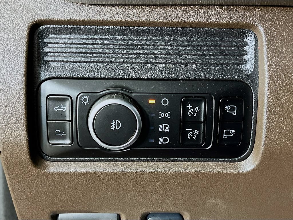 Used 2025 Ford F250 King Ranch AWD/4WD image 13