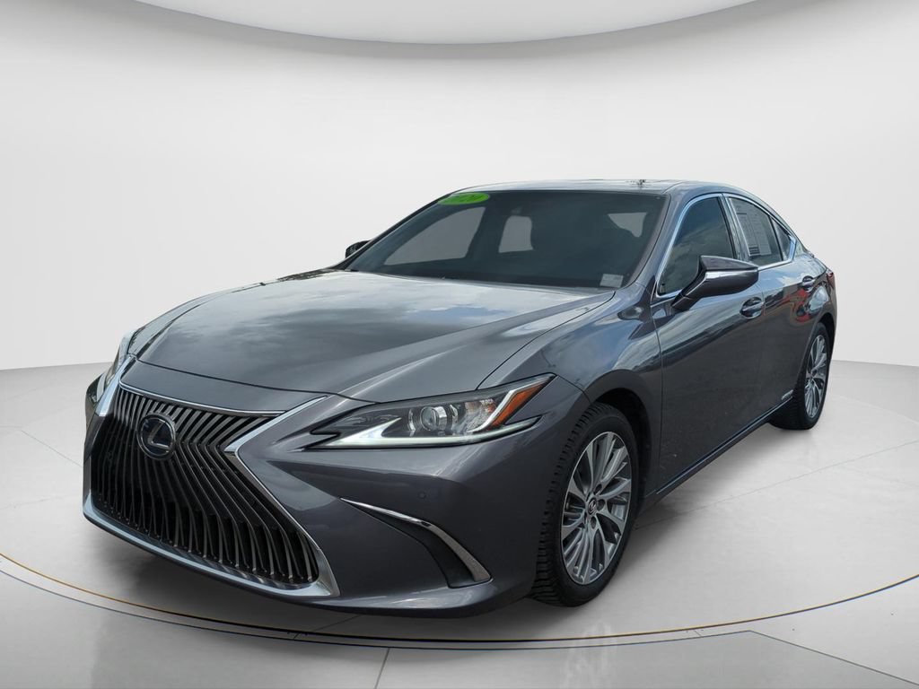Used 2020 Lexus ES 300h w/ Premium Package