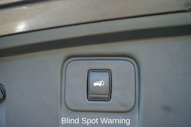 Used 2024 Nissan Murano SL image 7