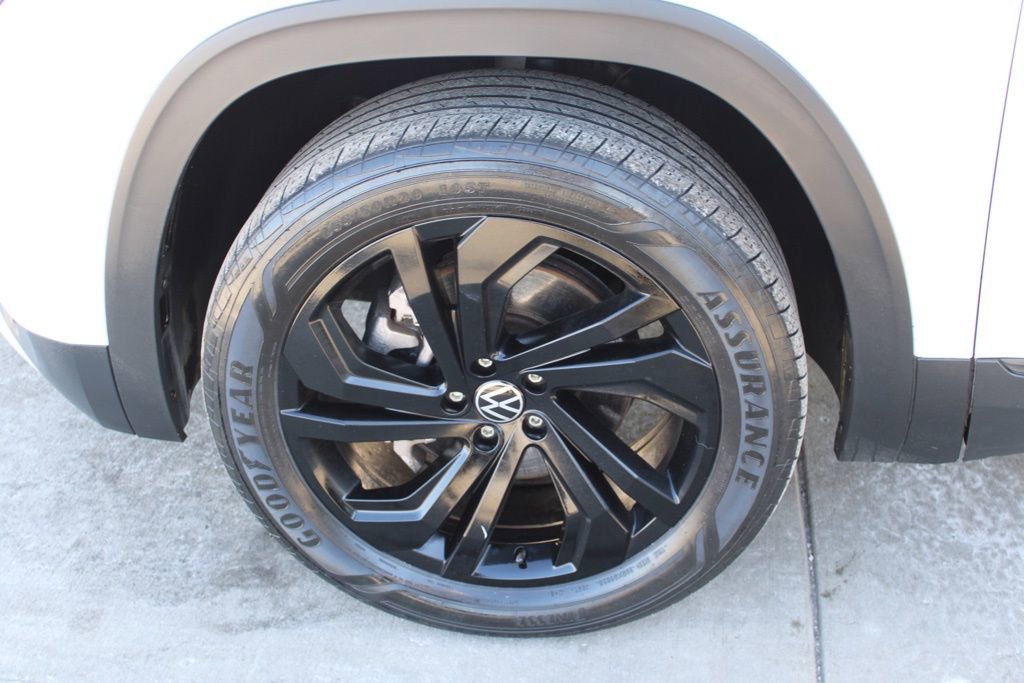 Used 2022 Volkswagen Atlas SE image 13