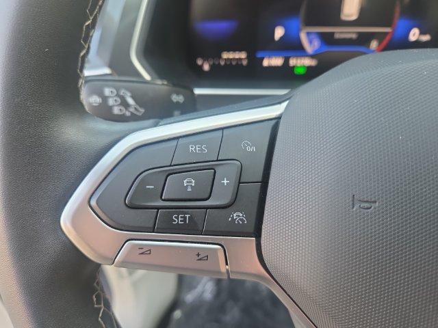 Used 2023 Volkswagen Tiguan SE FWD image 20