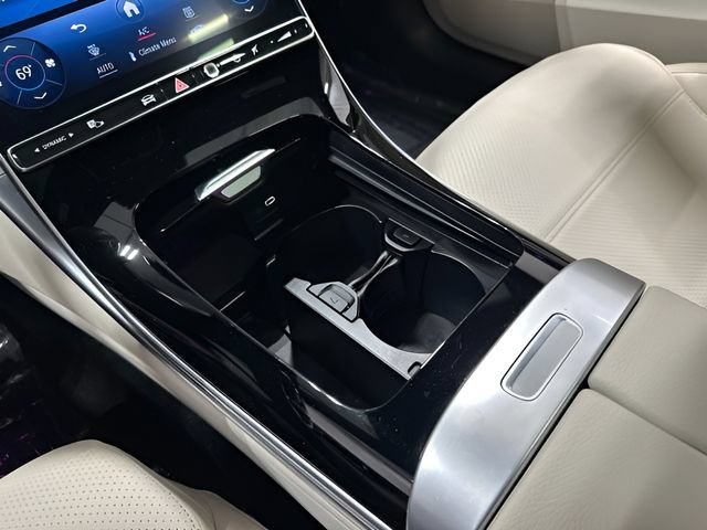 Used 2022 Mercedes-Benz C 300 4MATIC Sedan image 25