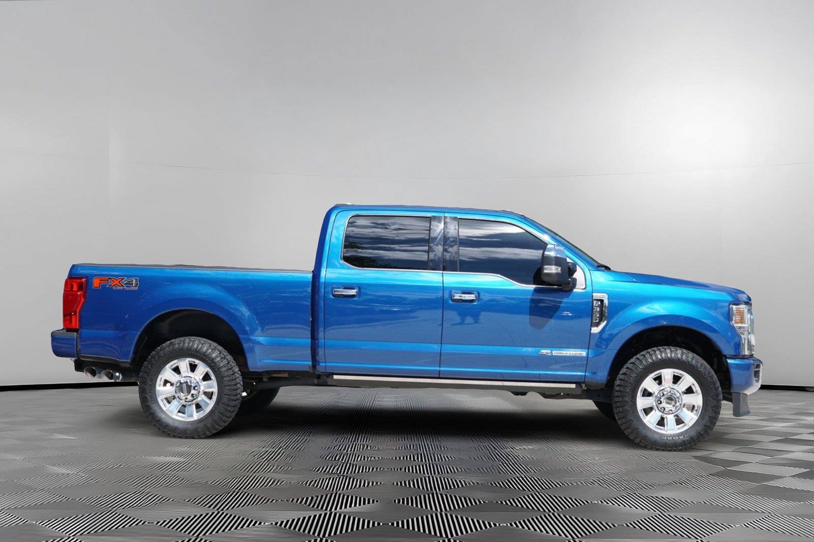 Certified 2022 Ford F350 Platinum AWD/4WD image 4