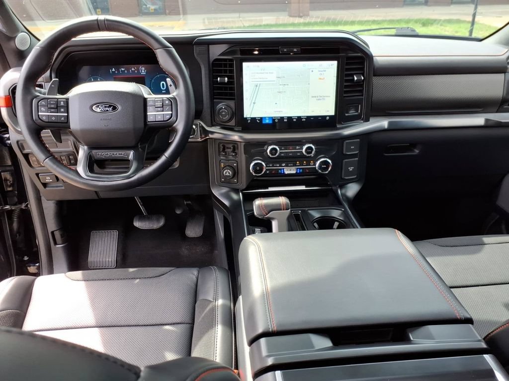 Used 2025 Ford F150 Raptor AWD/4WD image 11