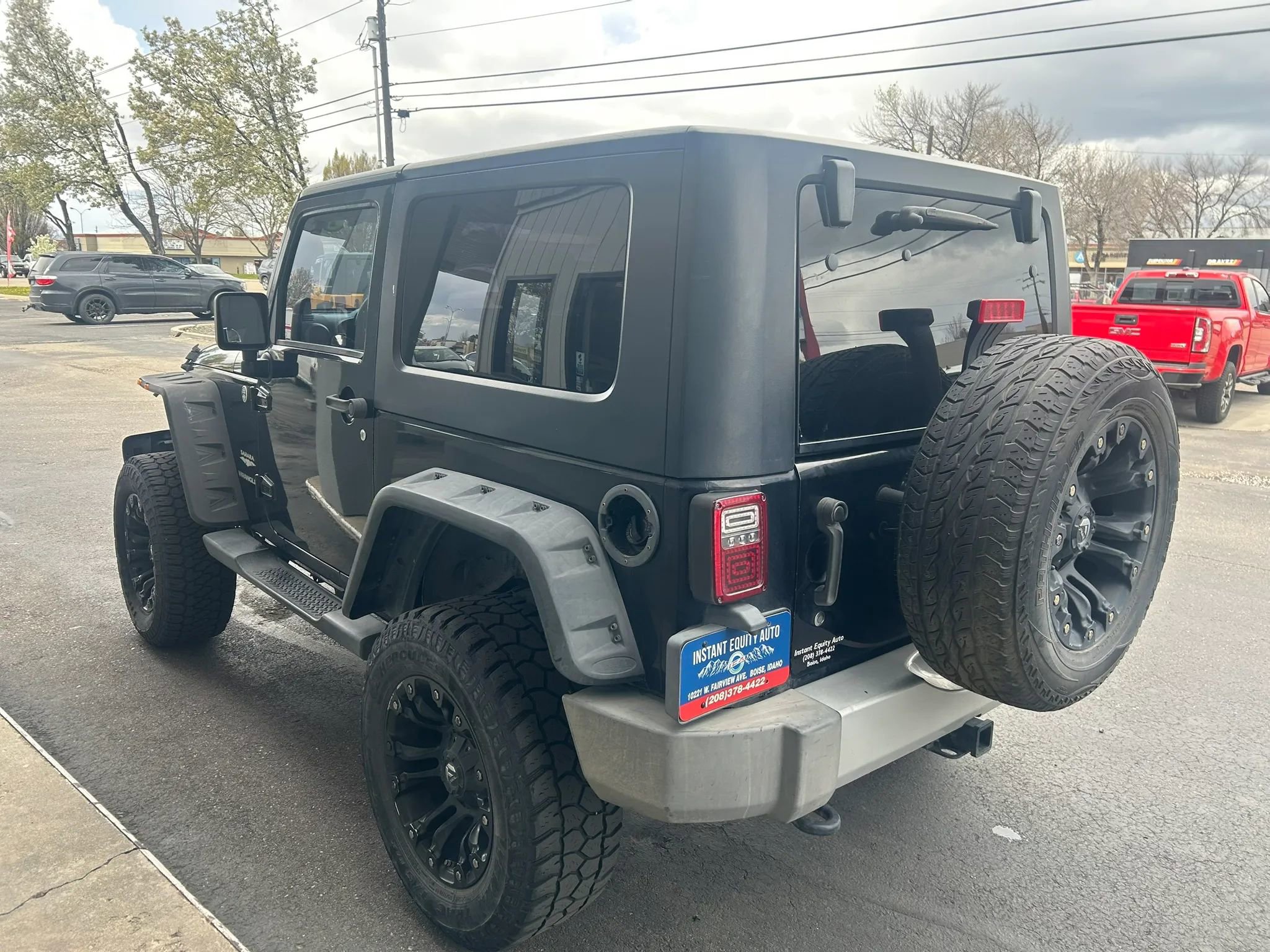 Used 2010 Jeep Wrangler Sahara w/ Trailer Tow Group AWD/4WD image 26
