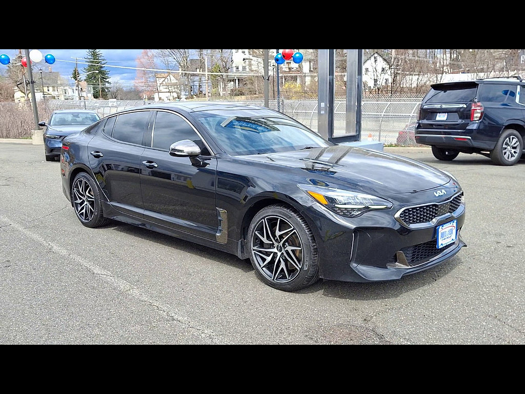 Used 2023 Kia Stinger GT-Line w/ Sun & Sound Package image 2