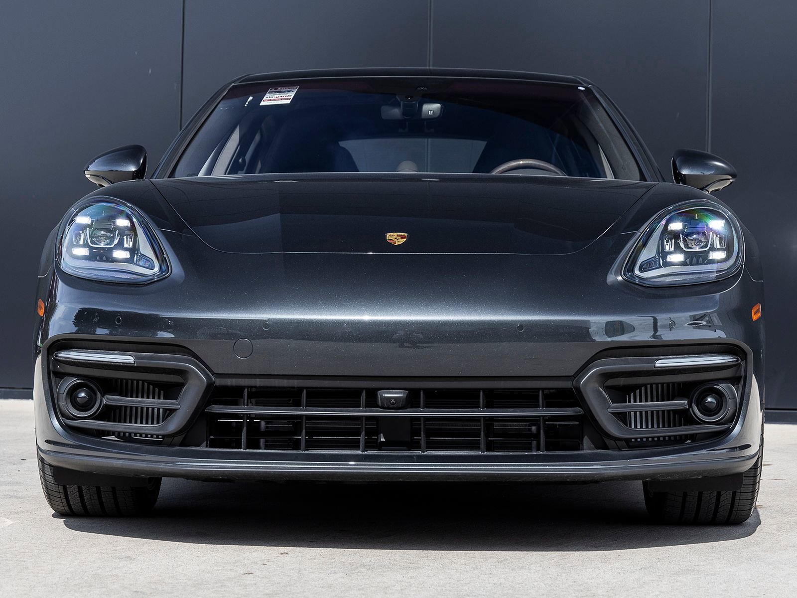 Certified 2023 Porsche Panamera Platinum Edition image 8