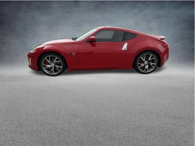 Used 2016 Nissan 370Z Coupe RWD image 6