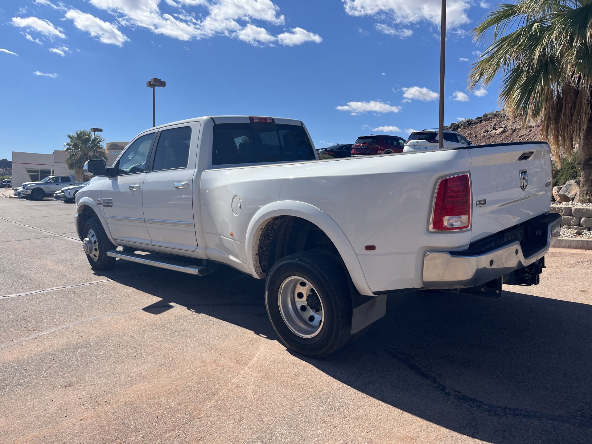 Used 2014 RAM 3500 Laramie AWD/4WD image 4