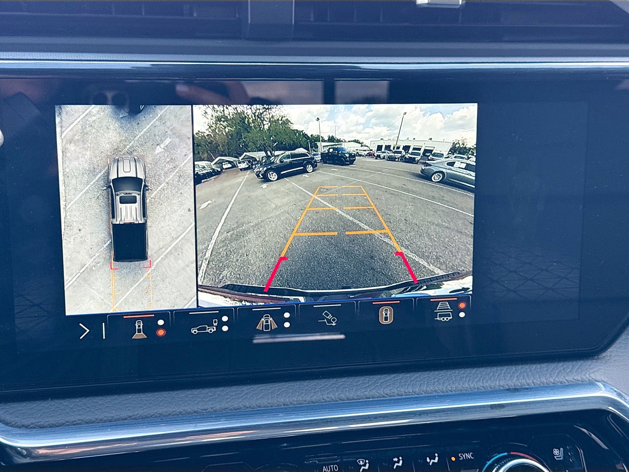 Used 2025 GMC Sierra 2500 Denali w/ Denali Reserve Package image 33