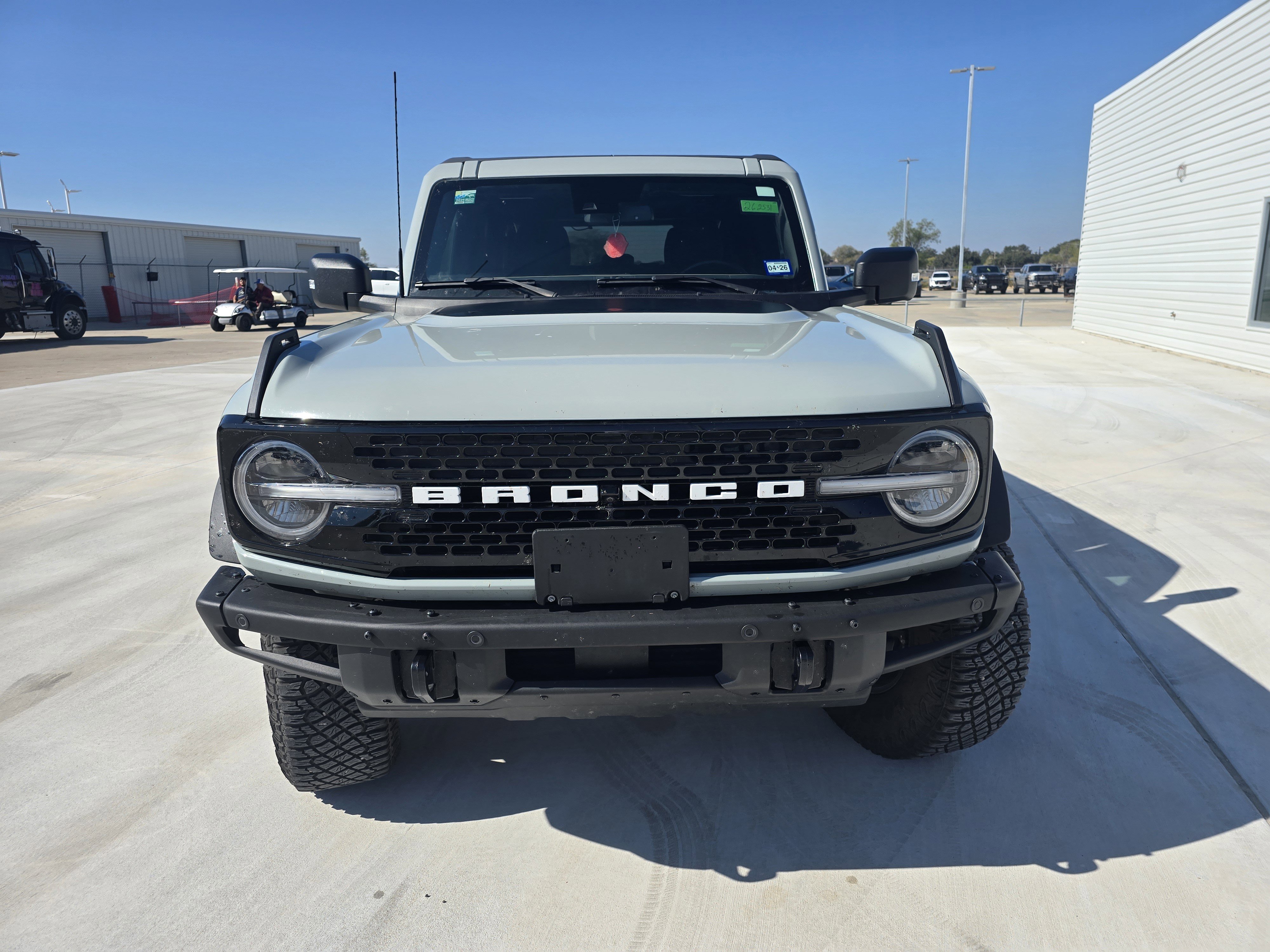 Used 2023 Ford Bronco Wildtrak image 8