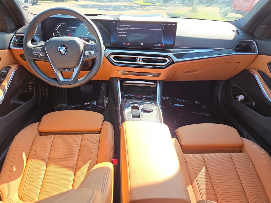 Used 2023 BMW 330i Sedan w/ Premium Package image 16