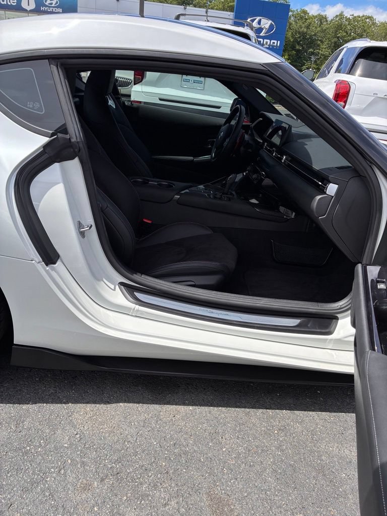 Used 2023 Toyota Supra RWD image 21