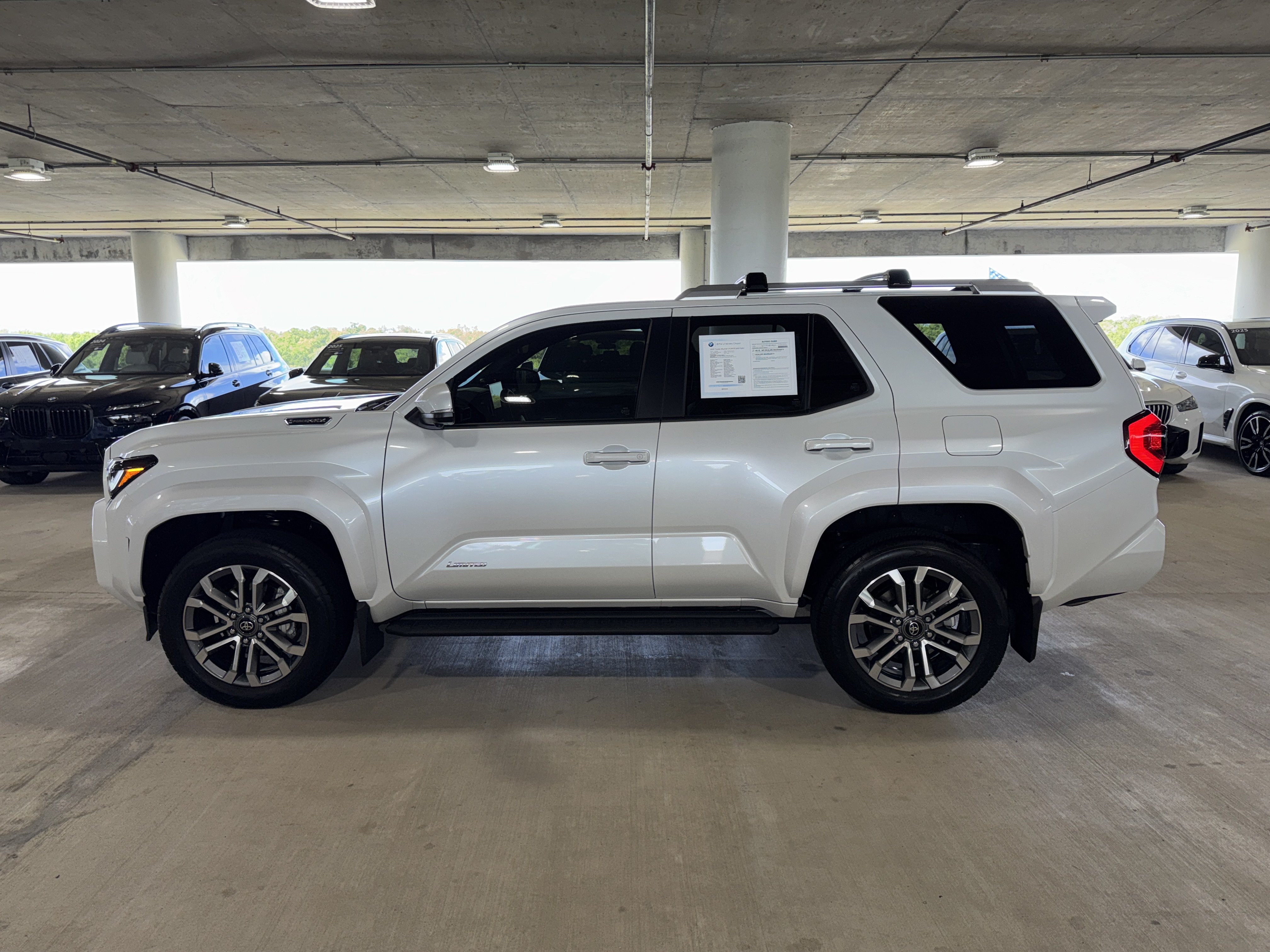 Used 2025 Toyota 4Runner Limited AWD/4WD image 5