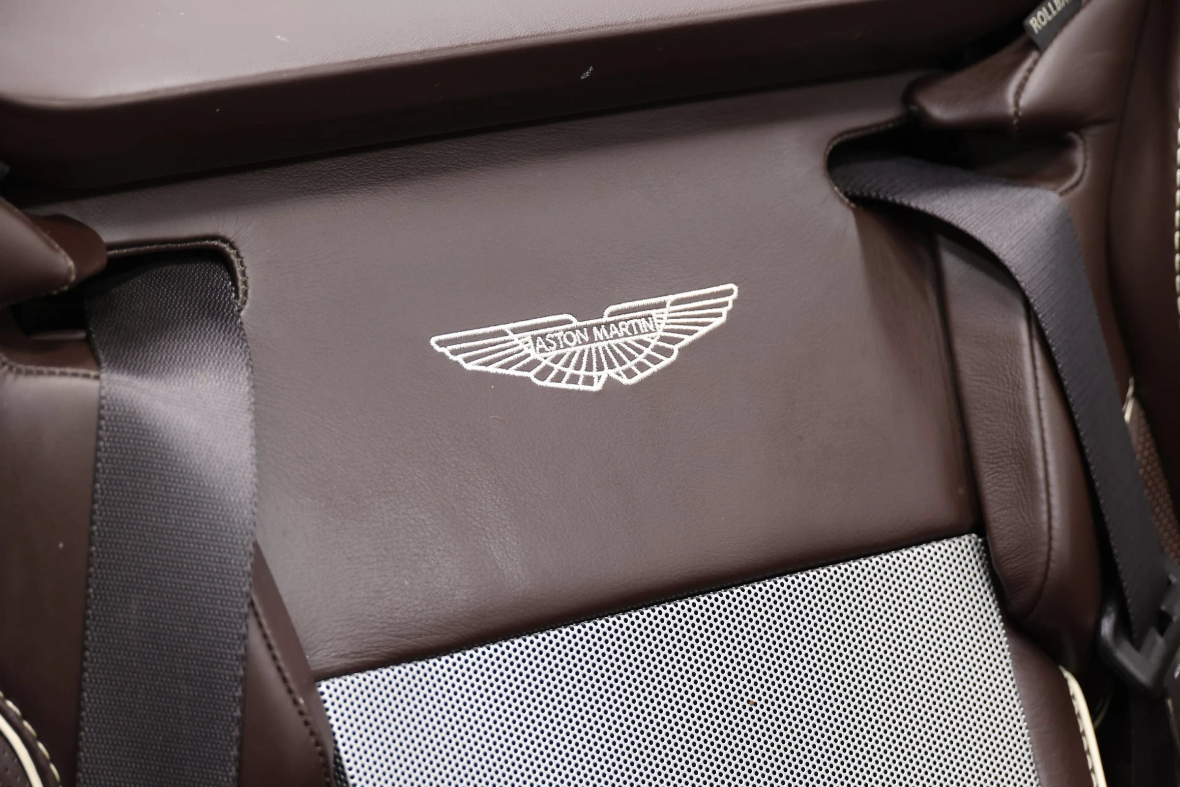 Used 2016 Aston Martin DB9 GT RWD image 65