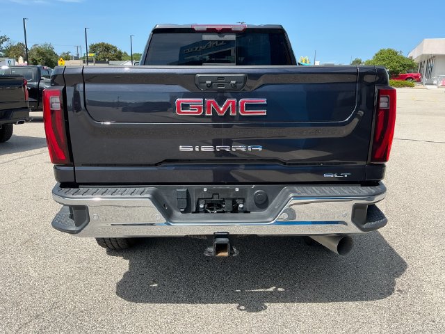 Used 2025 GMC Sierra 2500 SLT w/ SLT Premium Package AWD/4WD image 18