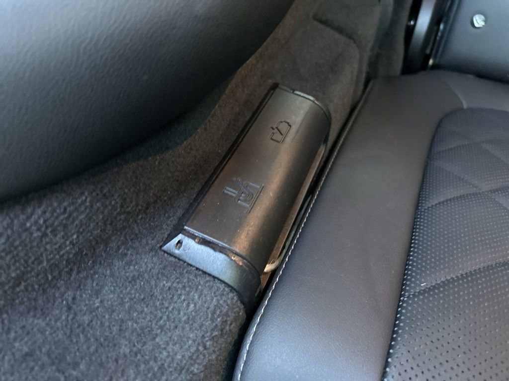 Used 2024 BMW X7 xDrive40i w/ M Sport Package image 39