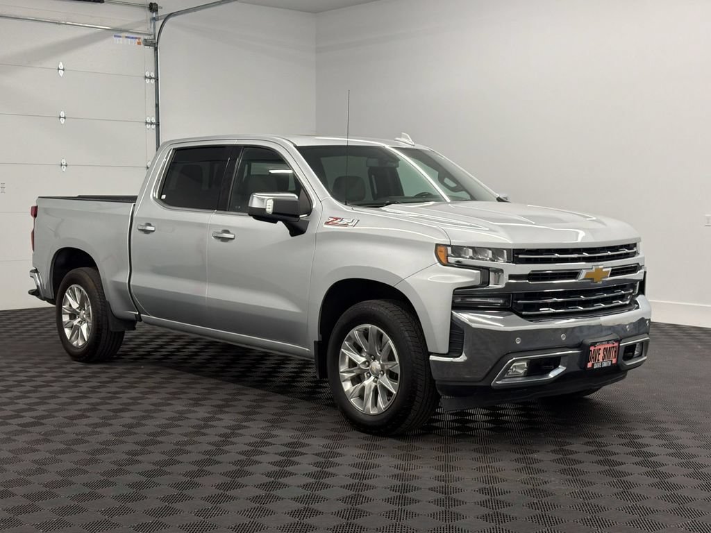 Used 2022 Chevrolet Silverado 1500 LTZ w/ Z71 Off-Road Package AWD/4WD image 7