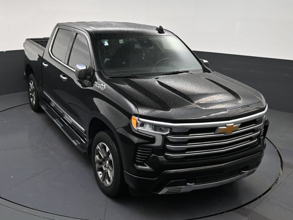 Used 2024 Chevrolet Silverado 1500 High Country RWD image 18