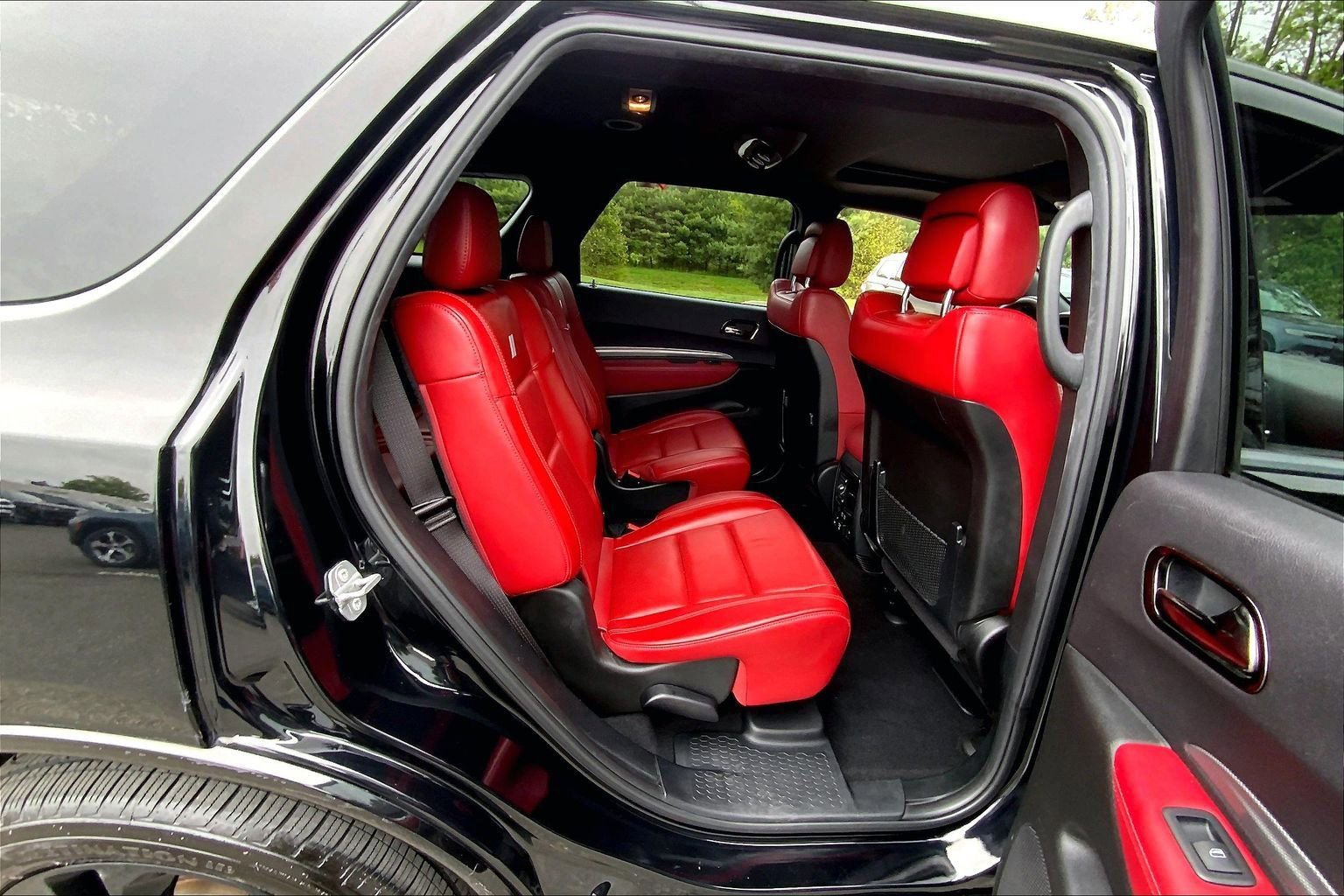 Used 2020 Dodge Durango R/T w/ Blacktop Package AWD/4WD image 16