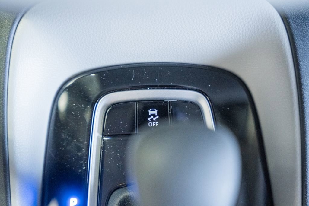 New 2026 Toyota Corolla LE FWD image 22