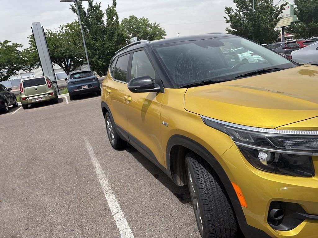 Used 2022 Kia Seltos S AWD/4WD image 7