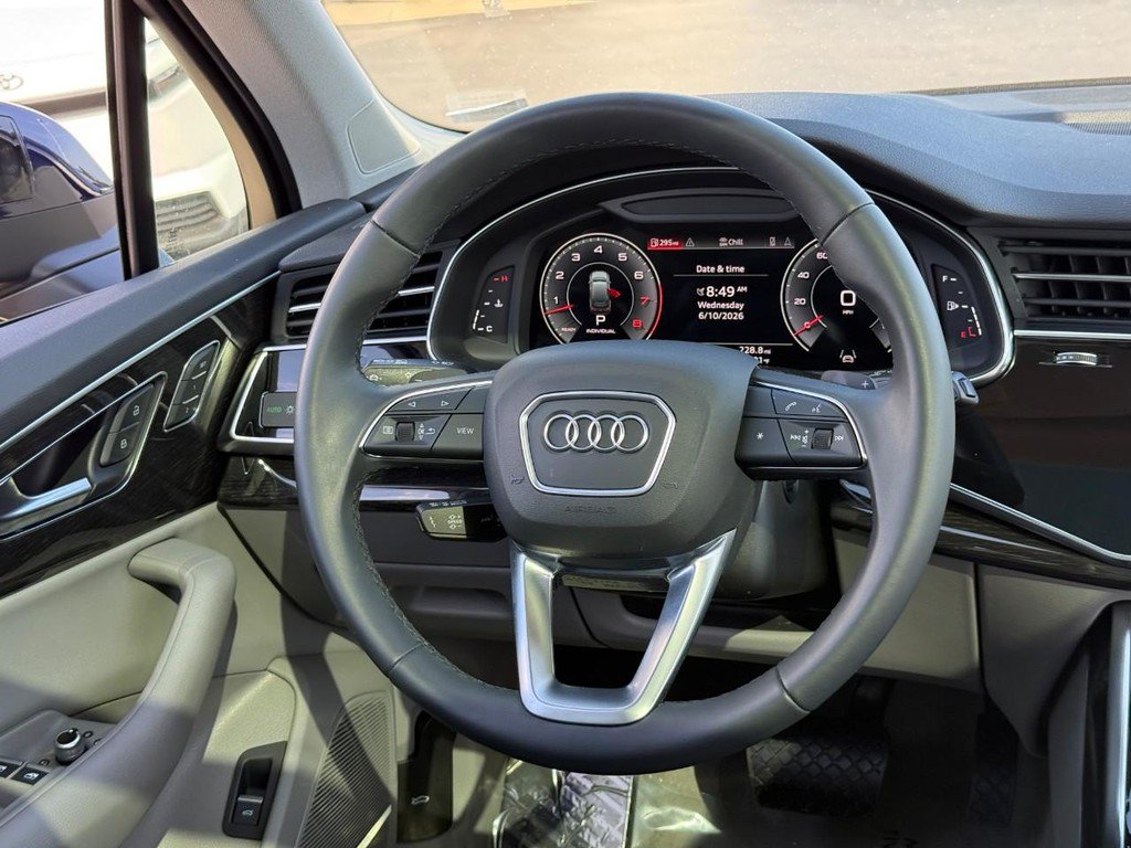 Used 2022 Audi Q7 3.0T Premium Plus AWD/4WD image 14