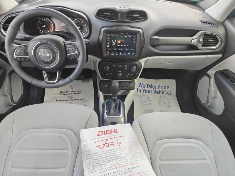 Used 2022 Jeep Renegade Latitude image 21