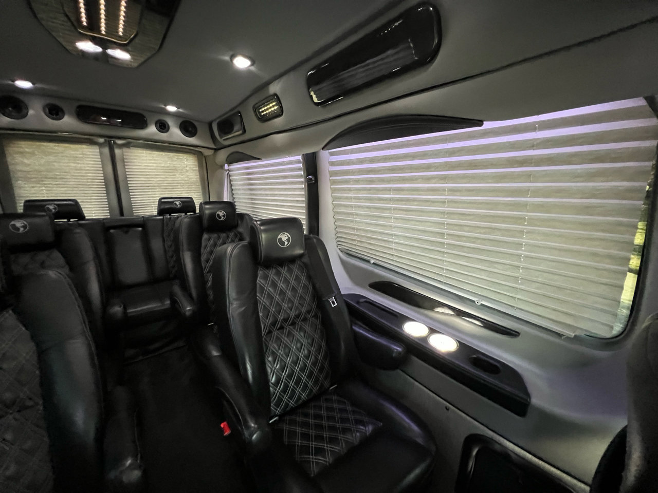 Used 2022 Ford Transit 250 Medium Roof AWD image 53