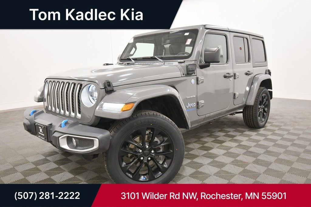 Used 2023 Jeep Wrangler Unlimited Sahara image 1