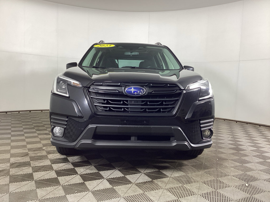 Used 2023 Subaru Forester Premium image 6
