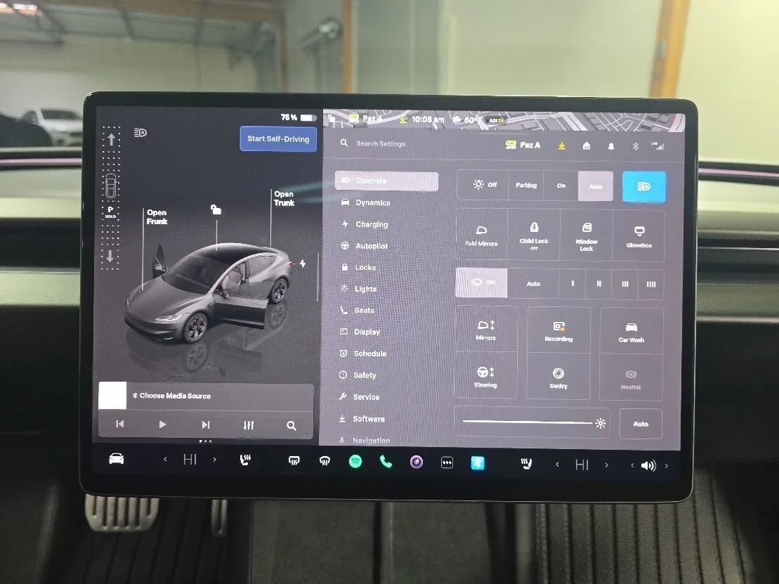 Used 2024 Tesla Model 3 Performance image 13