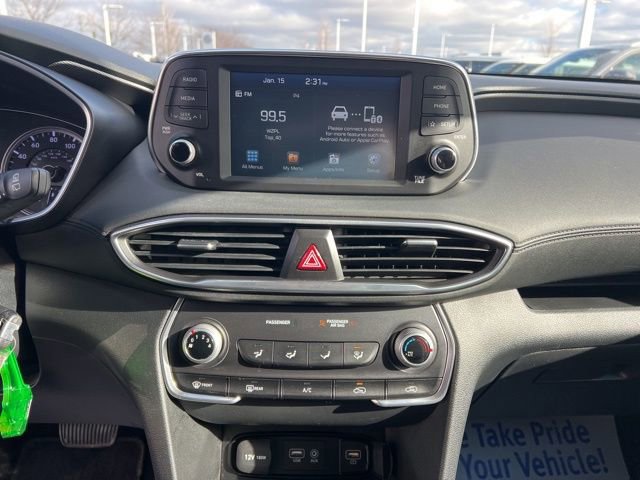 Used 2019 Hyundai Santa Fe SE image 16
