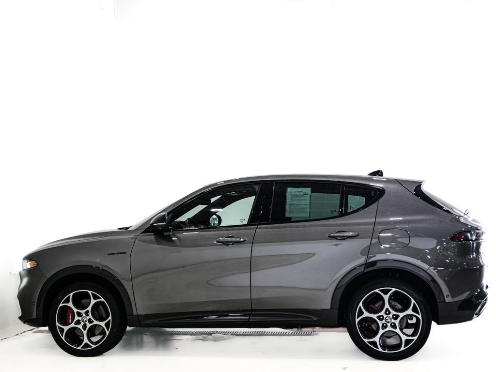 Used 2024 Alfa Romeo Tonale Ti AWD/4WD image 6