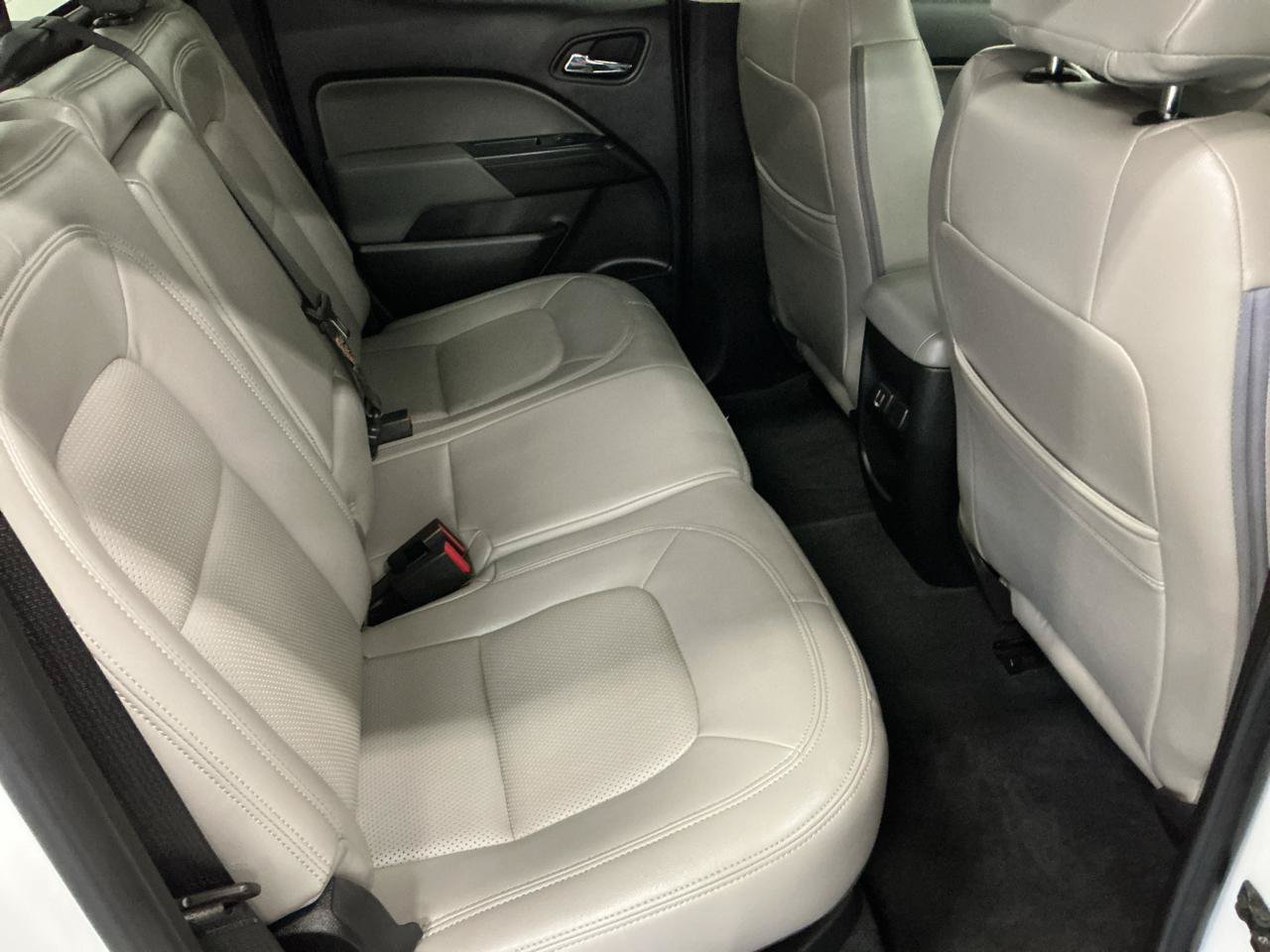 Used 2020 Chevrolet Colorado LT w/ LT Convenience Package RWD image 11