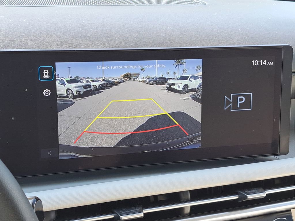 Used 2025 Hyundai Tucson SE image 14