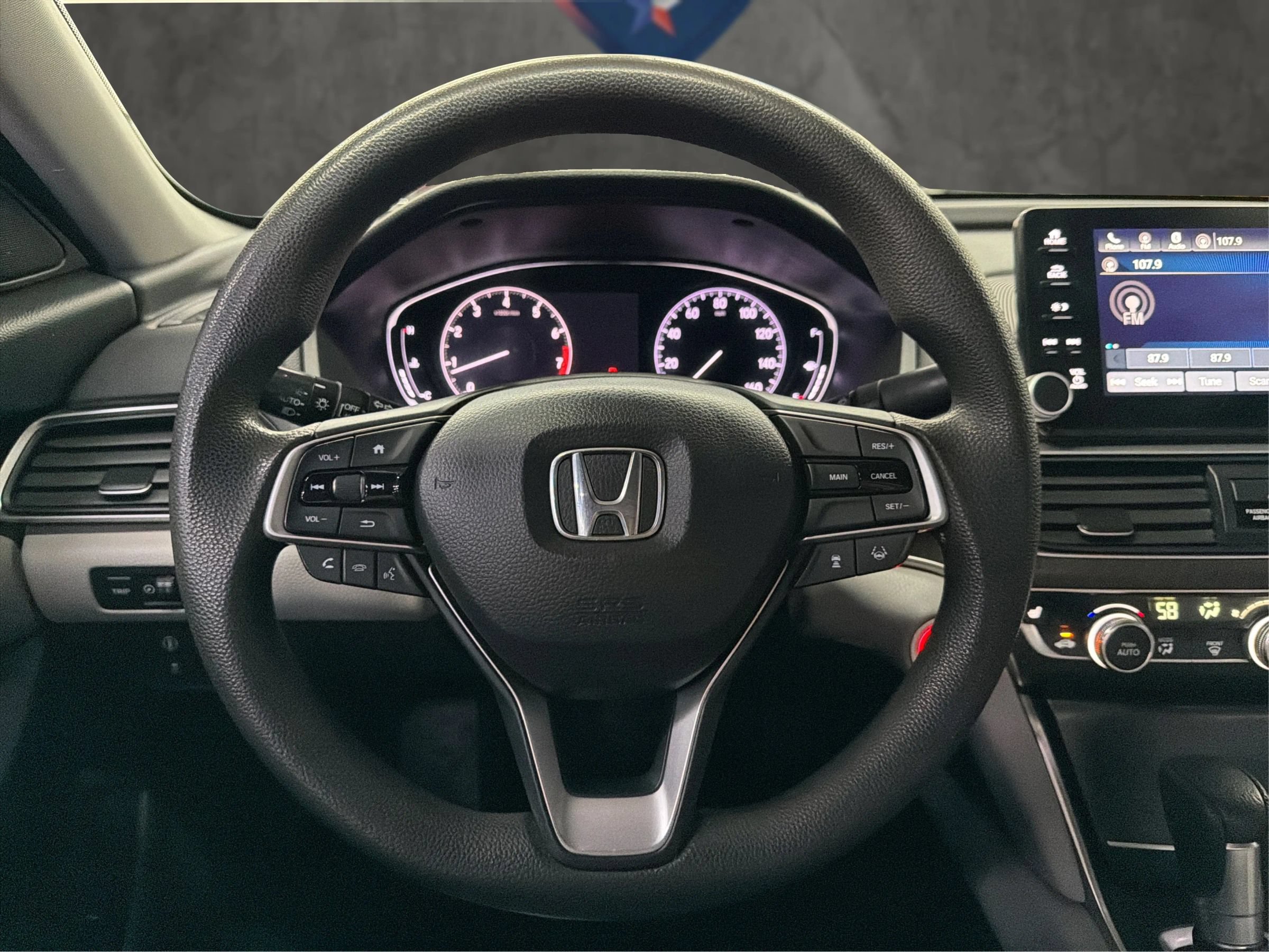 Used 2020 Honda Accord EX image 30