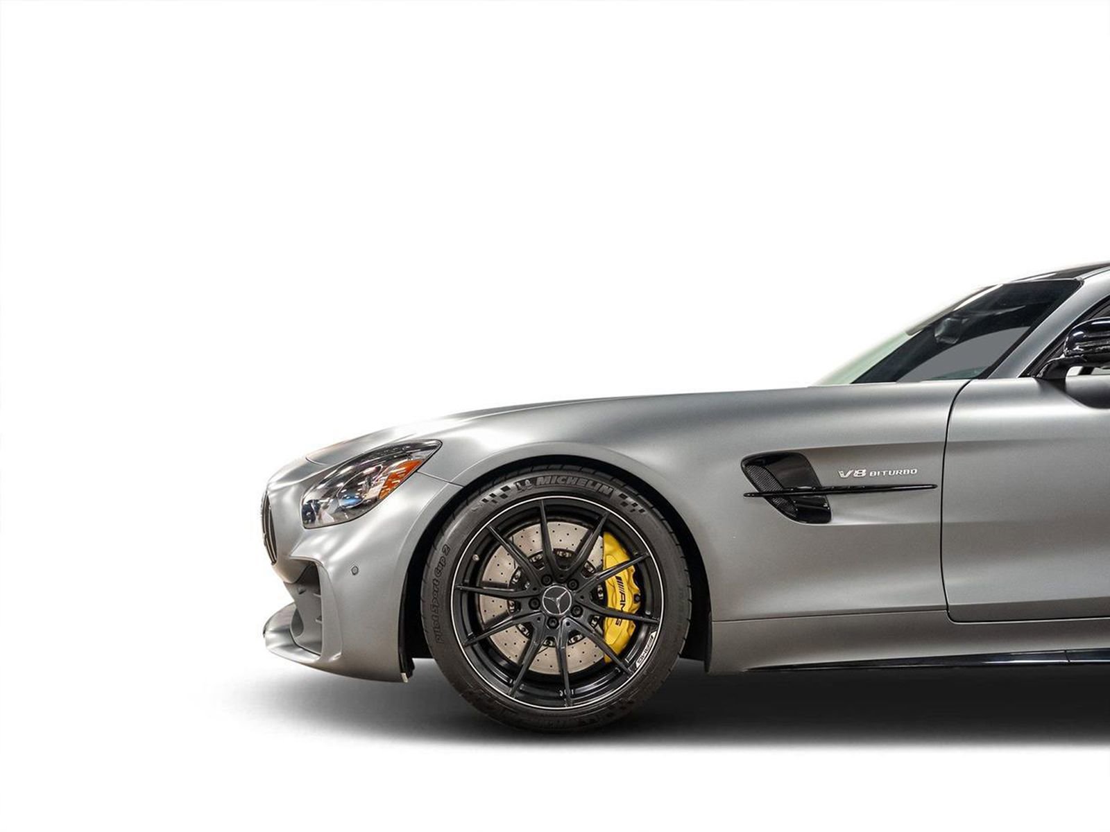 Used 2019 Mercedes-Benz AMG GT R image 18