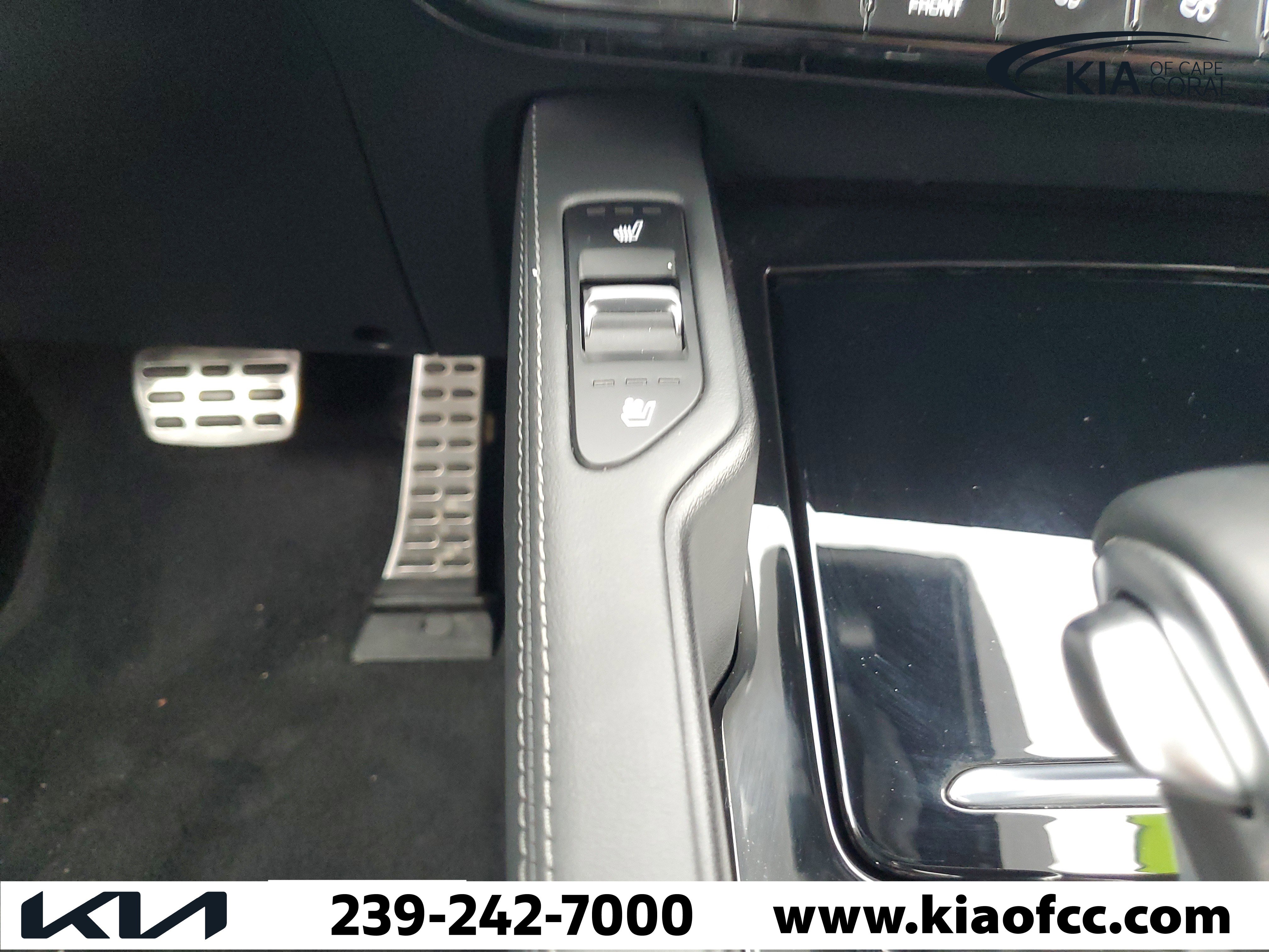 Certified 2024 Kia Telluride SX Prestige AWD/4WD image 24